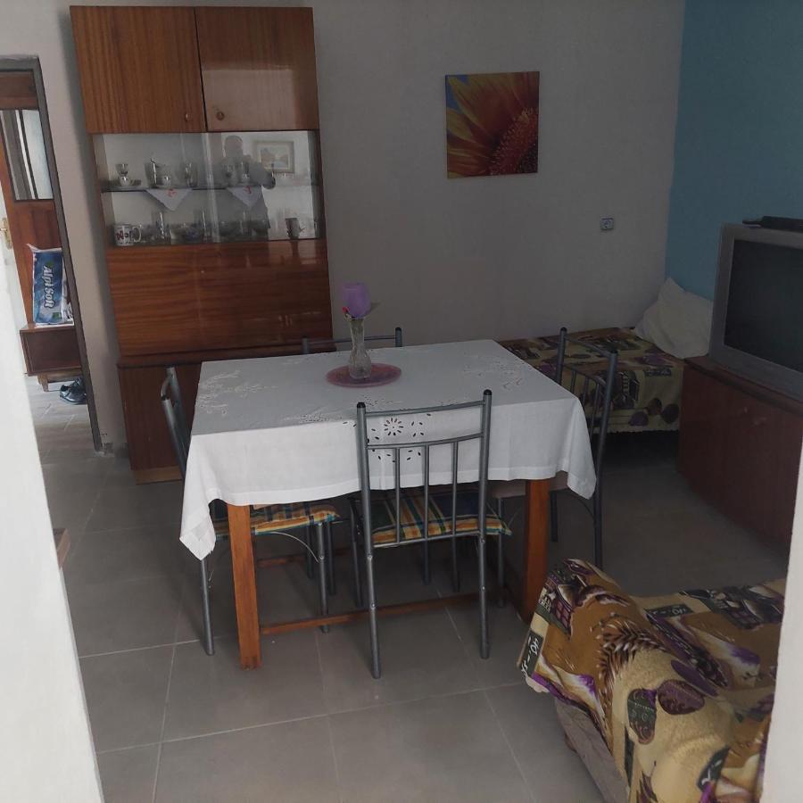 Central Condos Saranda Kültér fotó